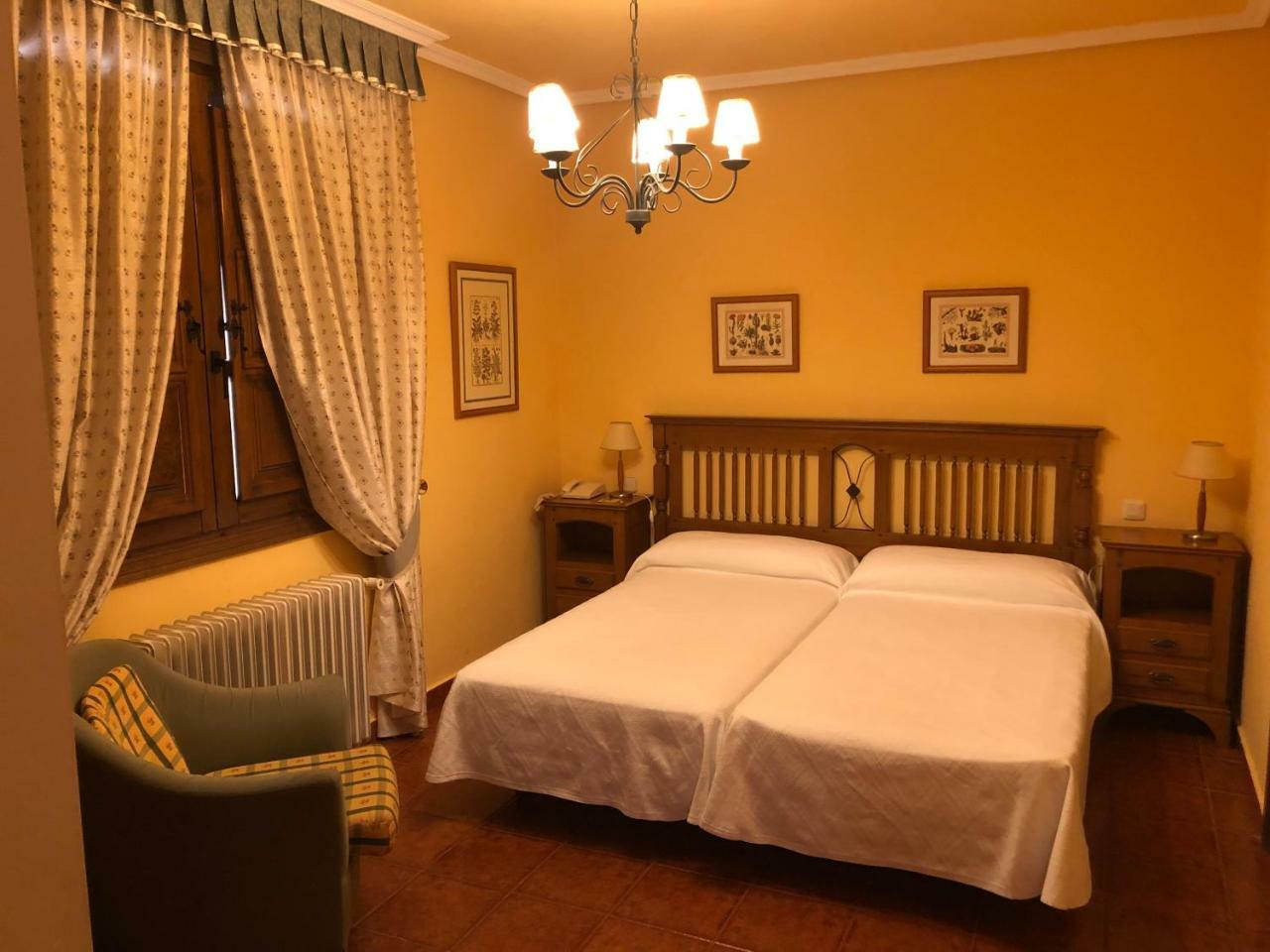 Vettonia Hotel Ávila Екстериор снимка